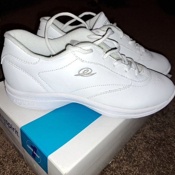 Easy Spirit Shoes - Easy Spirit LEATHER Jp Energetic Shoes Women's,Level 1,size 8.5
